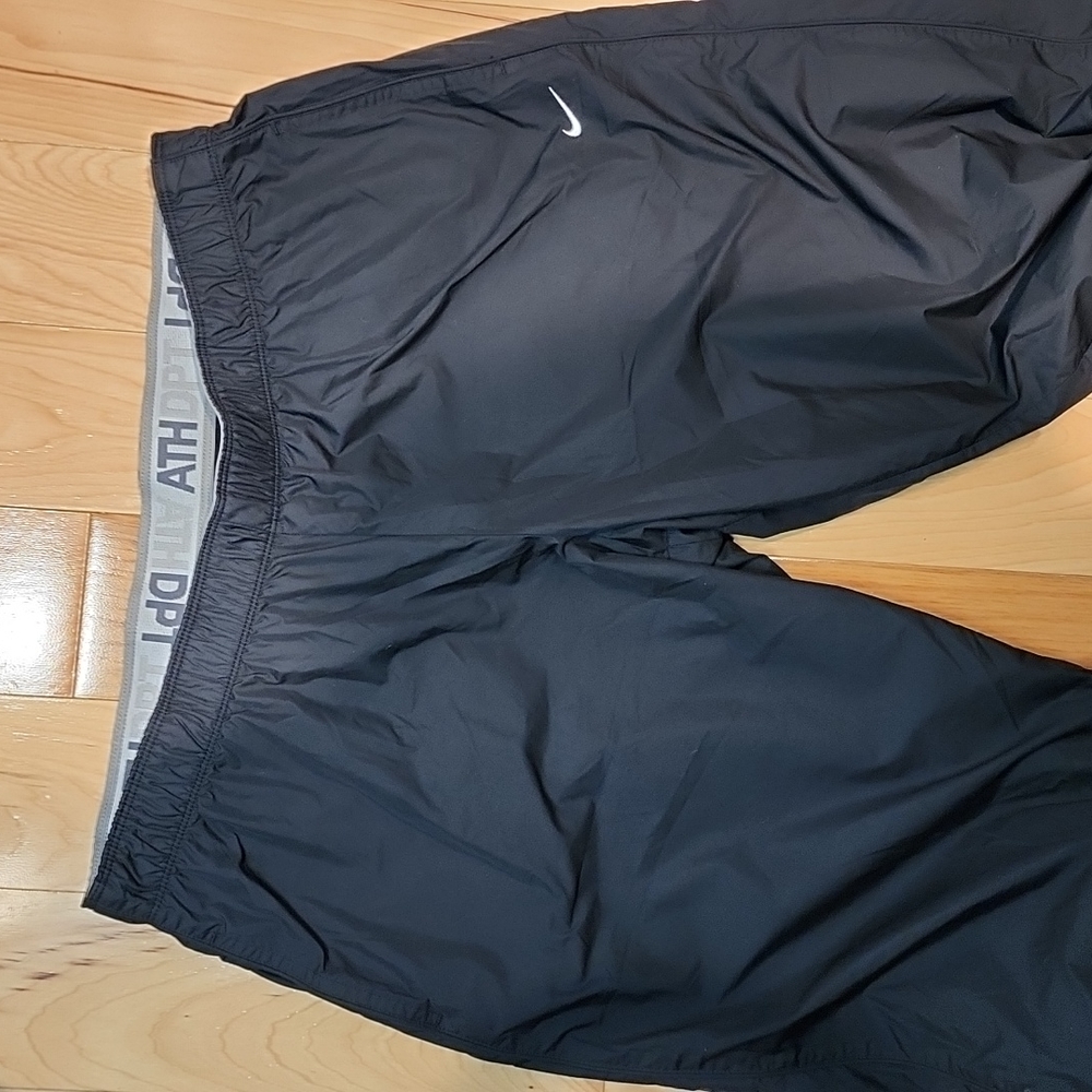 Athletic pants - Picture 4 of 4
